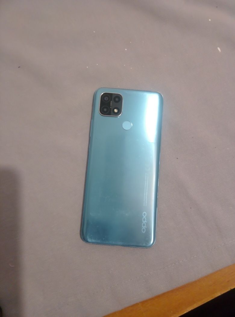 Oppo A15 в неплохом состоянии