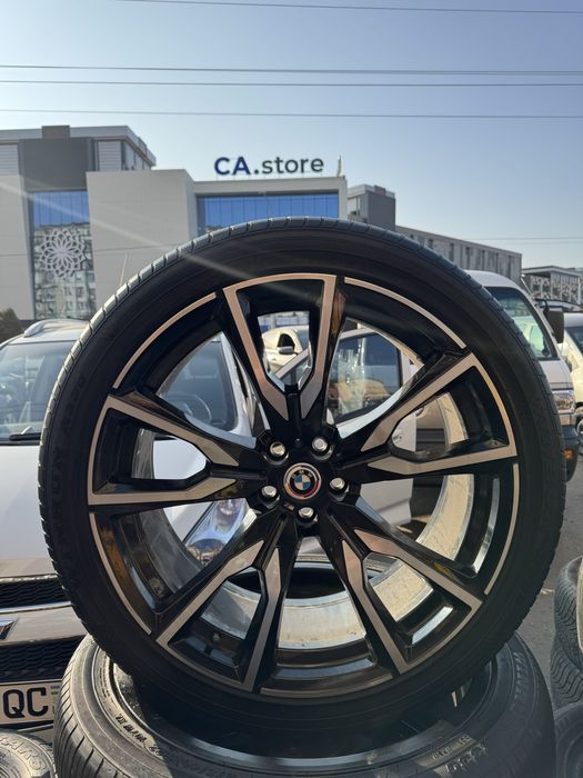 BMW X7 оригинал диск и балон.