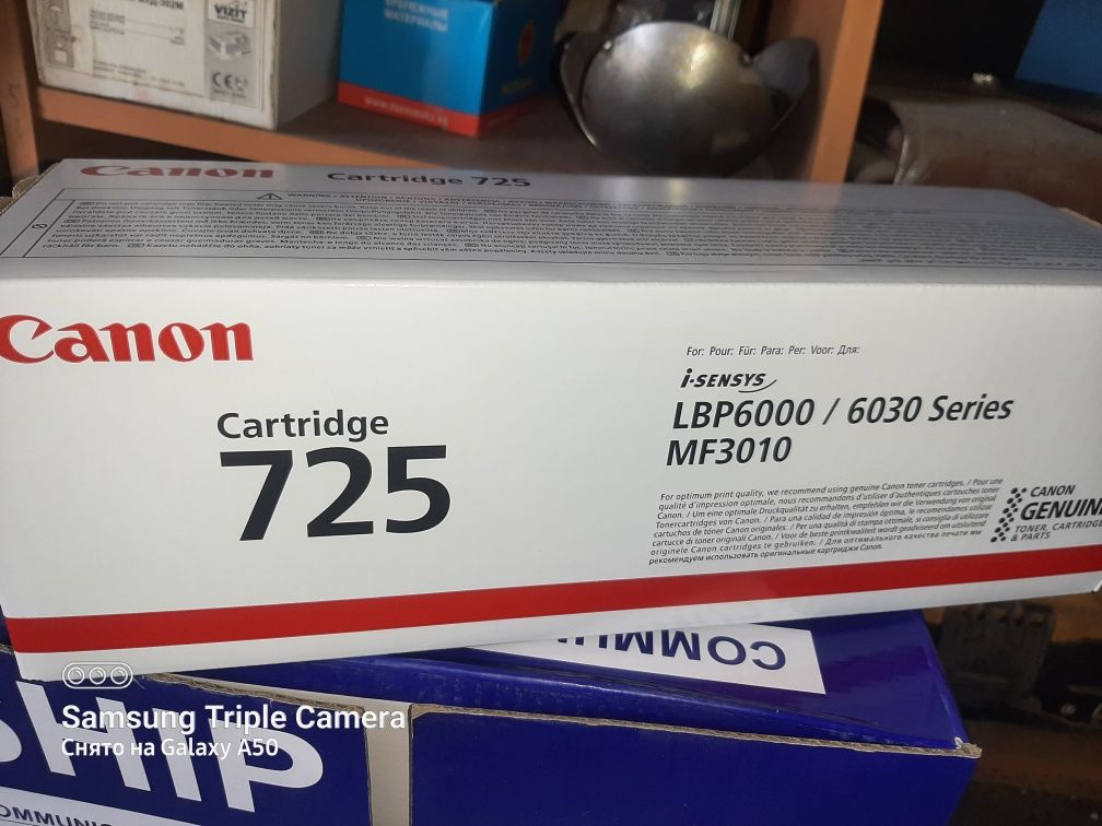 продам картридж Canon 725 оригинал