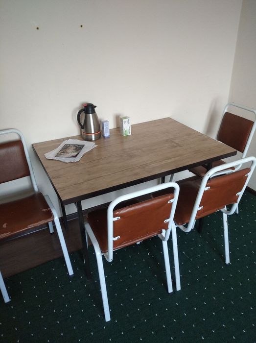 Mebel stol ish uchun