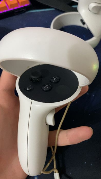 VR meta oculus quest 2 headset