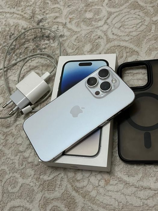 iPhone 14 pro 256 gb .