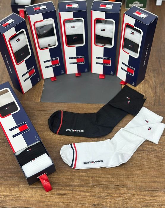 На едро и дребно.Луксозни безшевни ароматизирани чорапи в кутия по 6бр