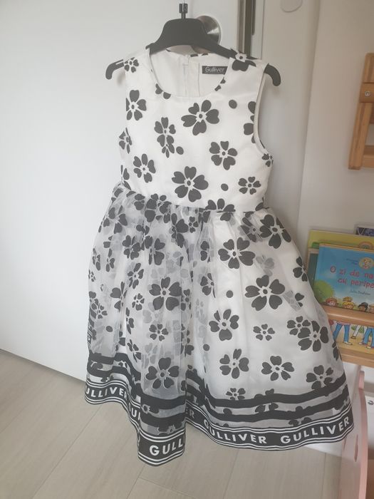 Rochita Gulliver pentru fetite 3 ani (noua)