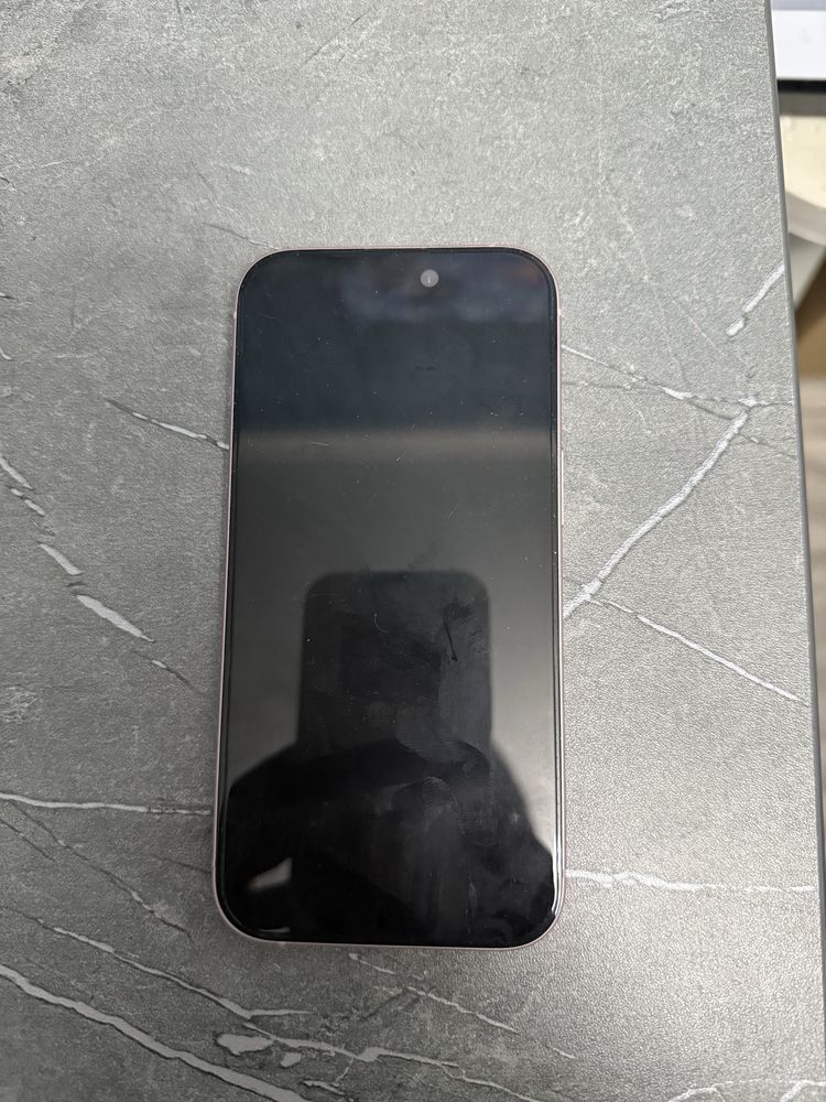 Продается Iphone 15 pink 128 GB