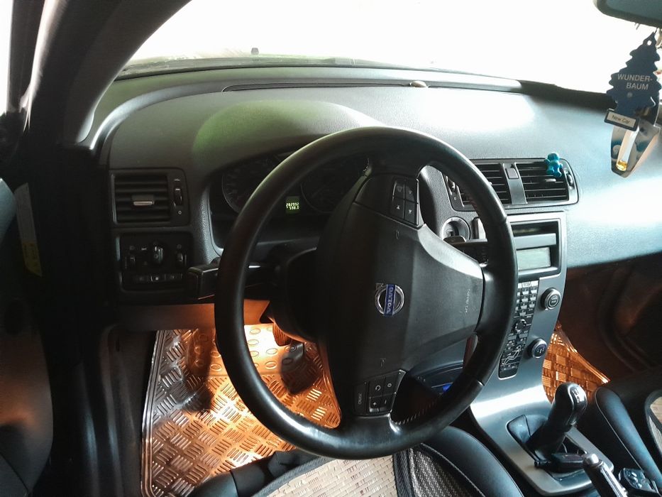 Vând mașină Volvo S40