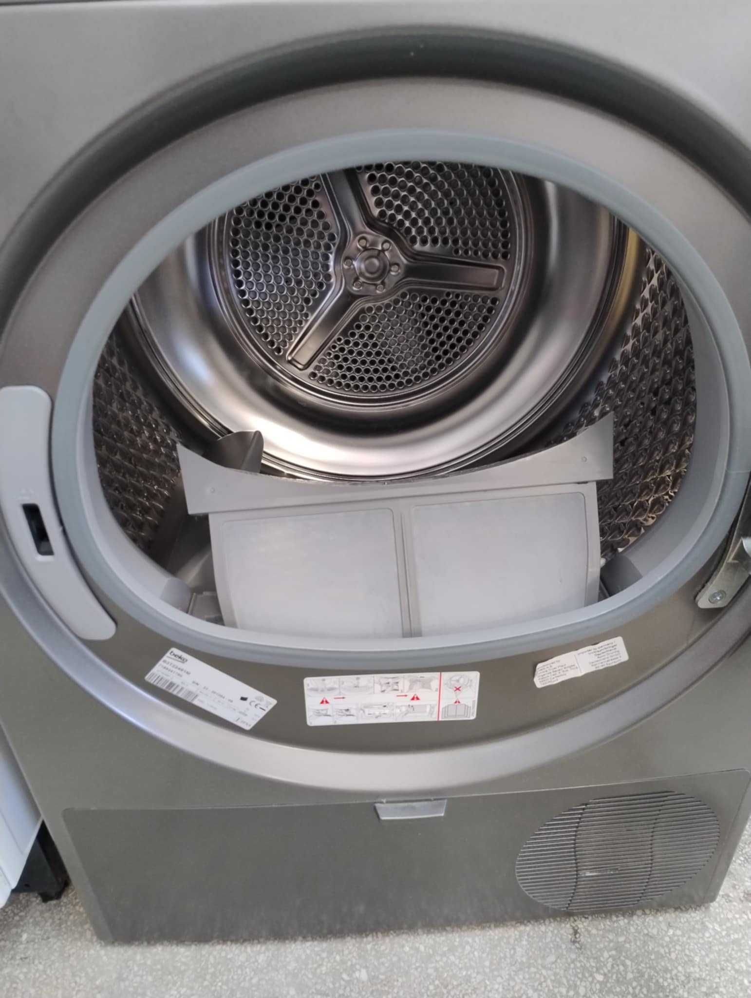 Черна A+++ Сушилня с термопомпа BEKO-БЕКО 8 кг b300 AquaWave