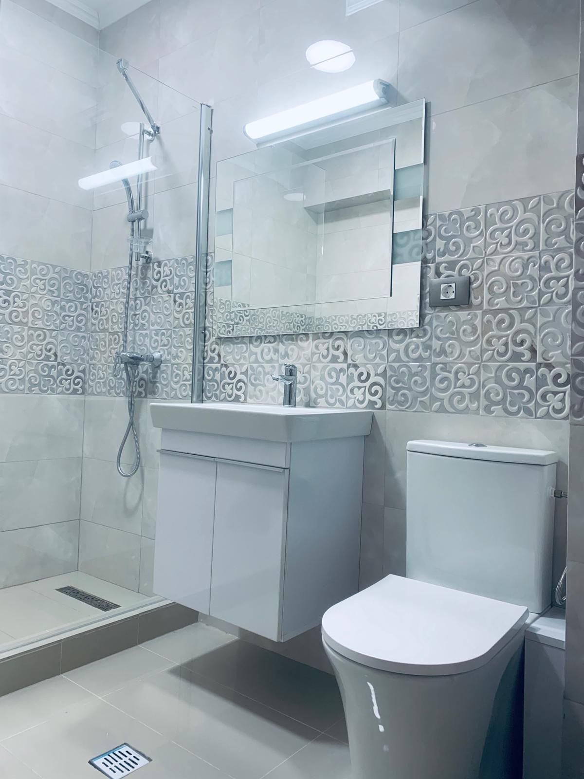 Inchiriez Ap 2 camere in Mamaia