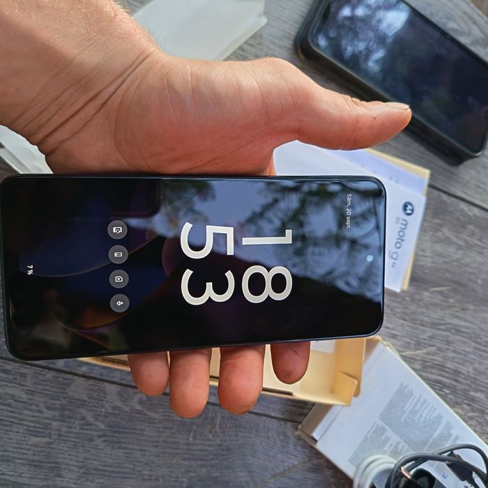 Motorola moto 54 5g