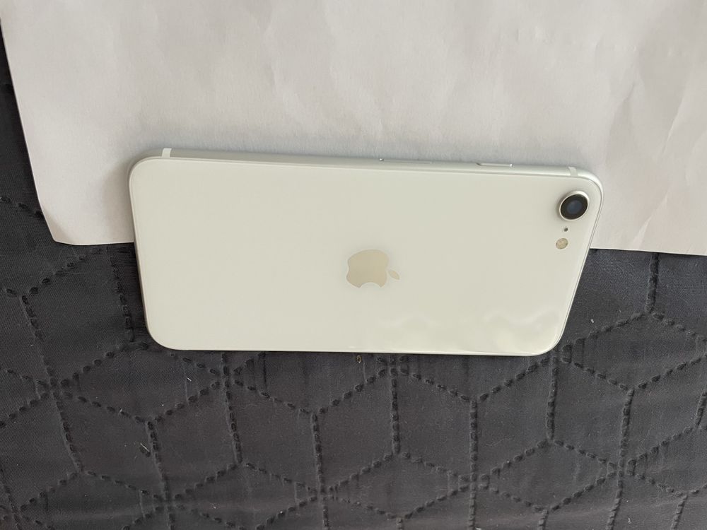 Iphone SE 2020 new*