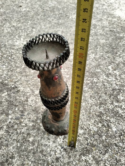 Стар меден свещник