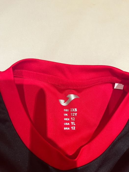 Echipament original complet fotbal, Dinamo junior, 12 ani, marime 2XS