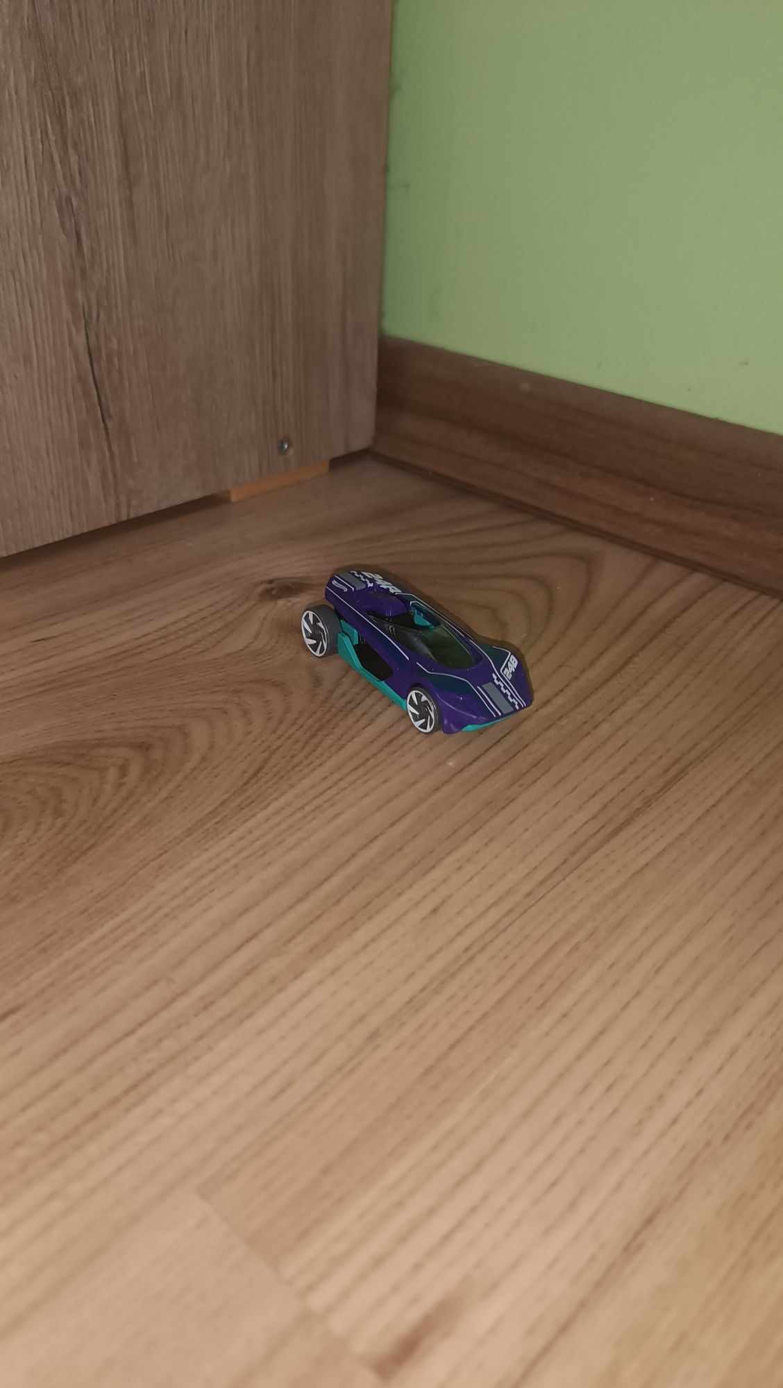 Hot wheels колички