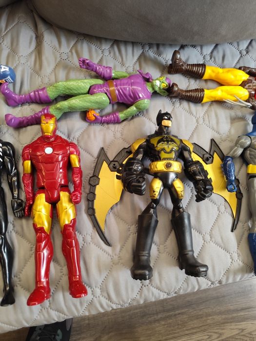 Екшън фигури героите на Марвел