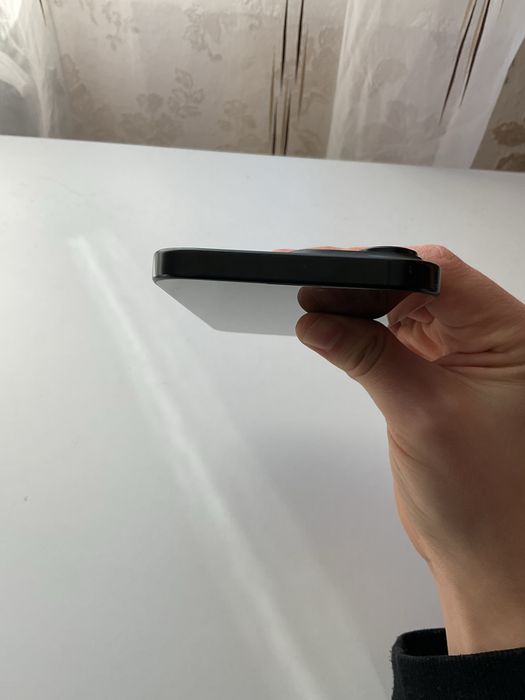 Iphone 16 pro max 256gb black titanium