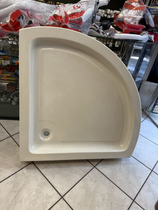 Cada si panouri din sticla securizata si plastic