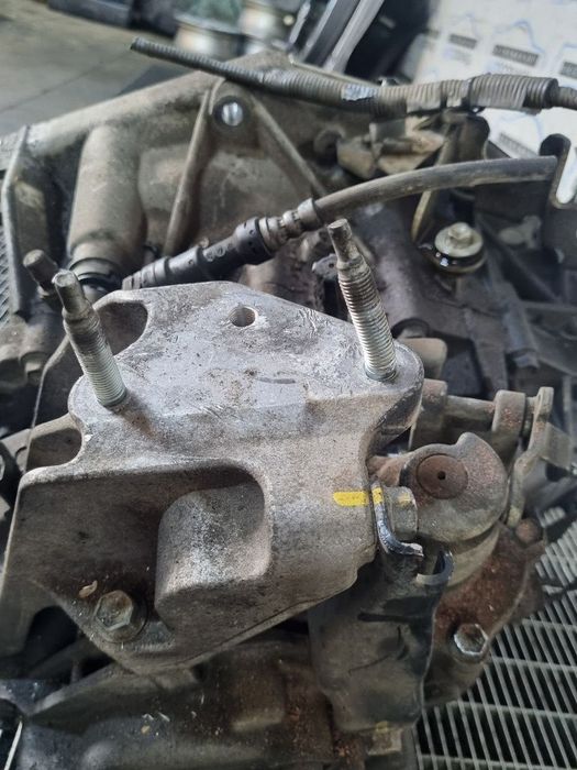 Cutie de viteze Suzuki Vitara IV 1.6 D 2014 - 2018 120CP Manuala 6 Trepte D16AA (1288) ...