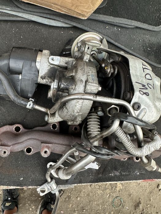 Турбо компресор турбина Audi VW Skoda Seat 2.0TDI 04L253019A GARRETT