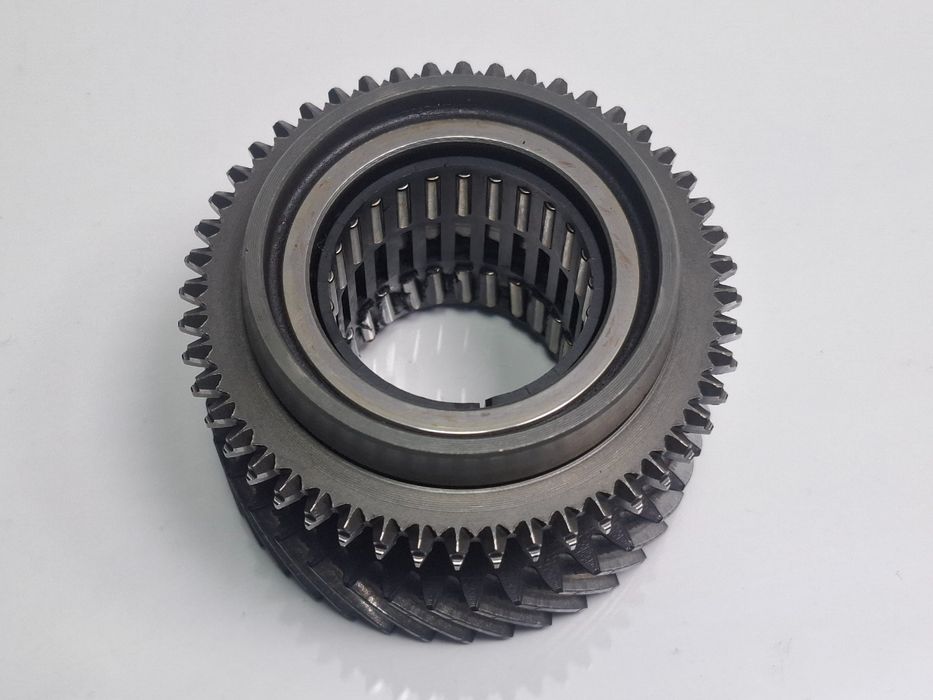 Pinion cuplare treapta a 5 a 39 dinti VOLKSWAGEN TOURAN 1T1, 1T2 2003