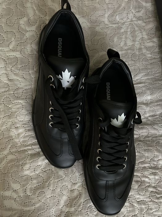 Adidasi dsquared2