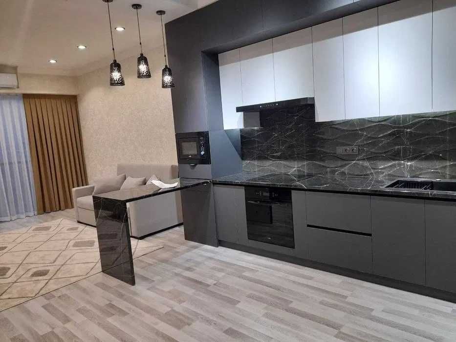 Акай сити,Ориентир: Дархан, 50м2 2-ком, евроремонт, СУПЕР ЦЕНА !!