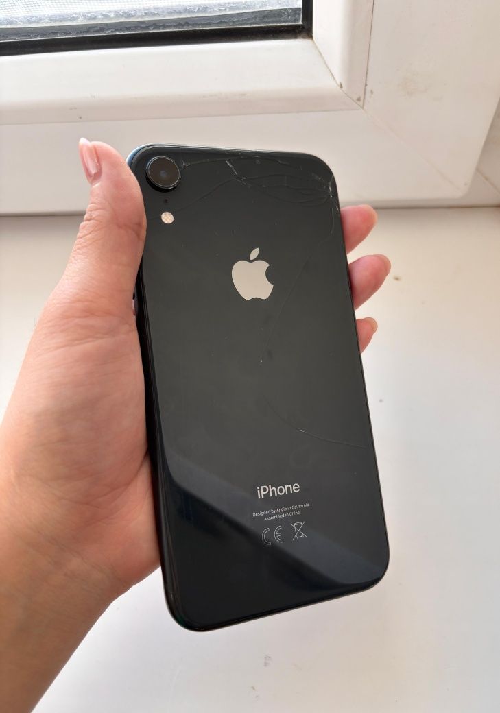 Iphone XR 64 гигабайт