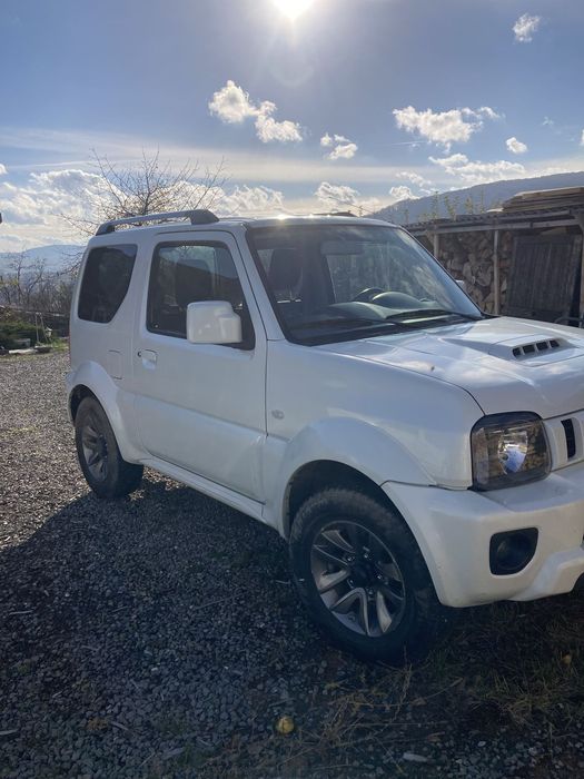Suzuki Jimny Km reali 43200 km.Adus din Germania la 16.000 km/19, fără accidente.
