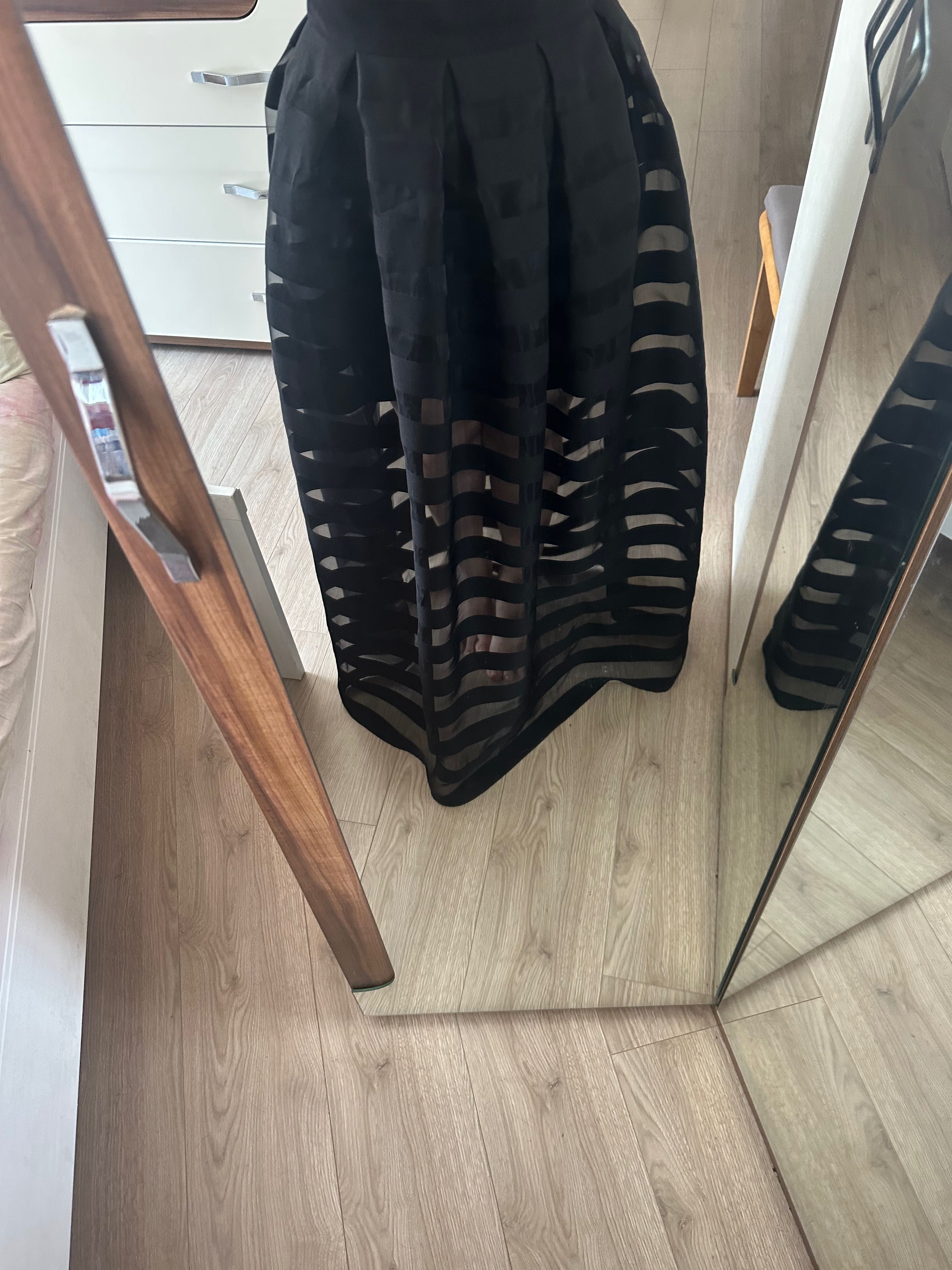 Продам вечернюю юбку, размер 42-44