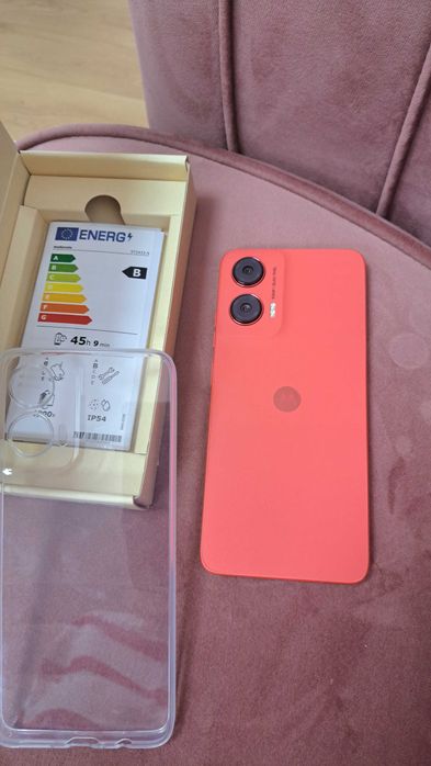 Motorola G35 цвят корал