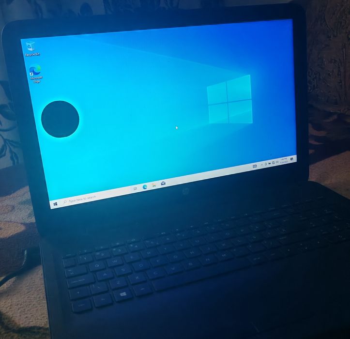 Laptop HP i3 4005U, 500Gb