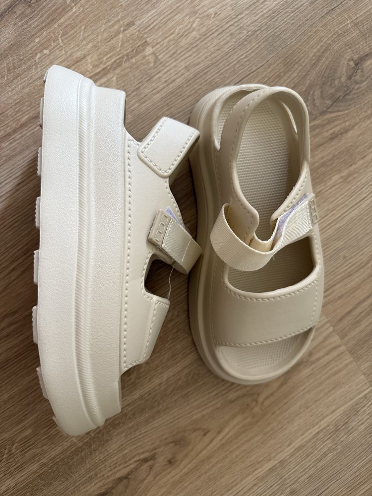 Сандали тип Uggs