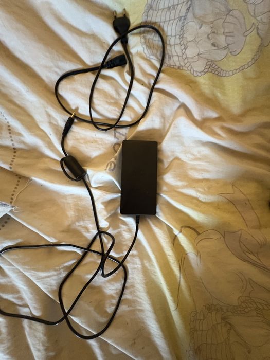 Playstation 2  с два джойстика и всички кабели