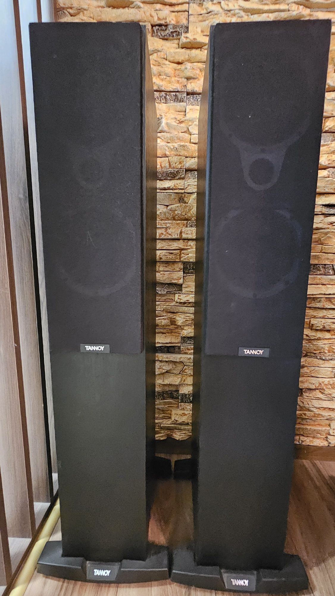 TANNOY Eclipse Three