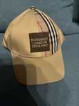 Шапка с козирка burberry