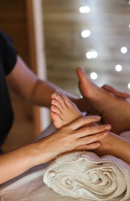 Masaj terapeut profesionist locatie salon