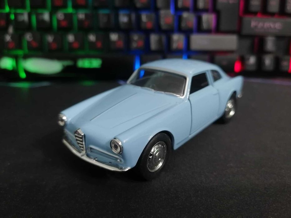 Алфа Ромео Жулиета '54г. в мащаб 1:34 .