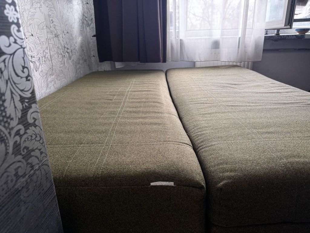 Canapea extensibila+ perne
