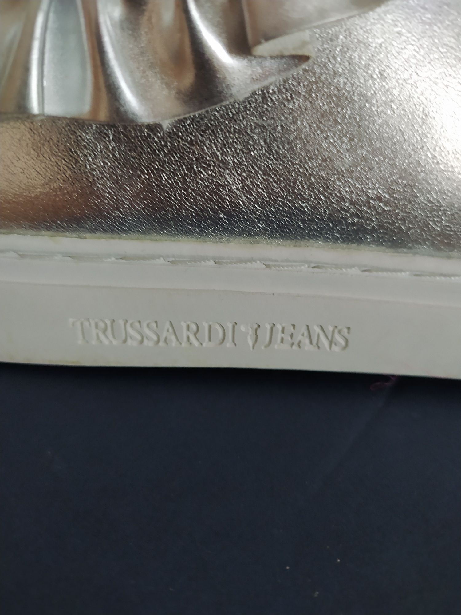 Trussardi, Steve Madden, Paul Green