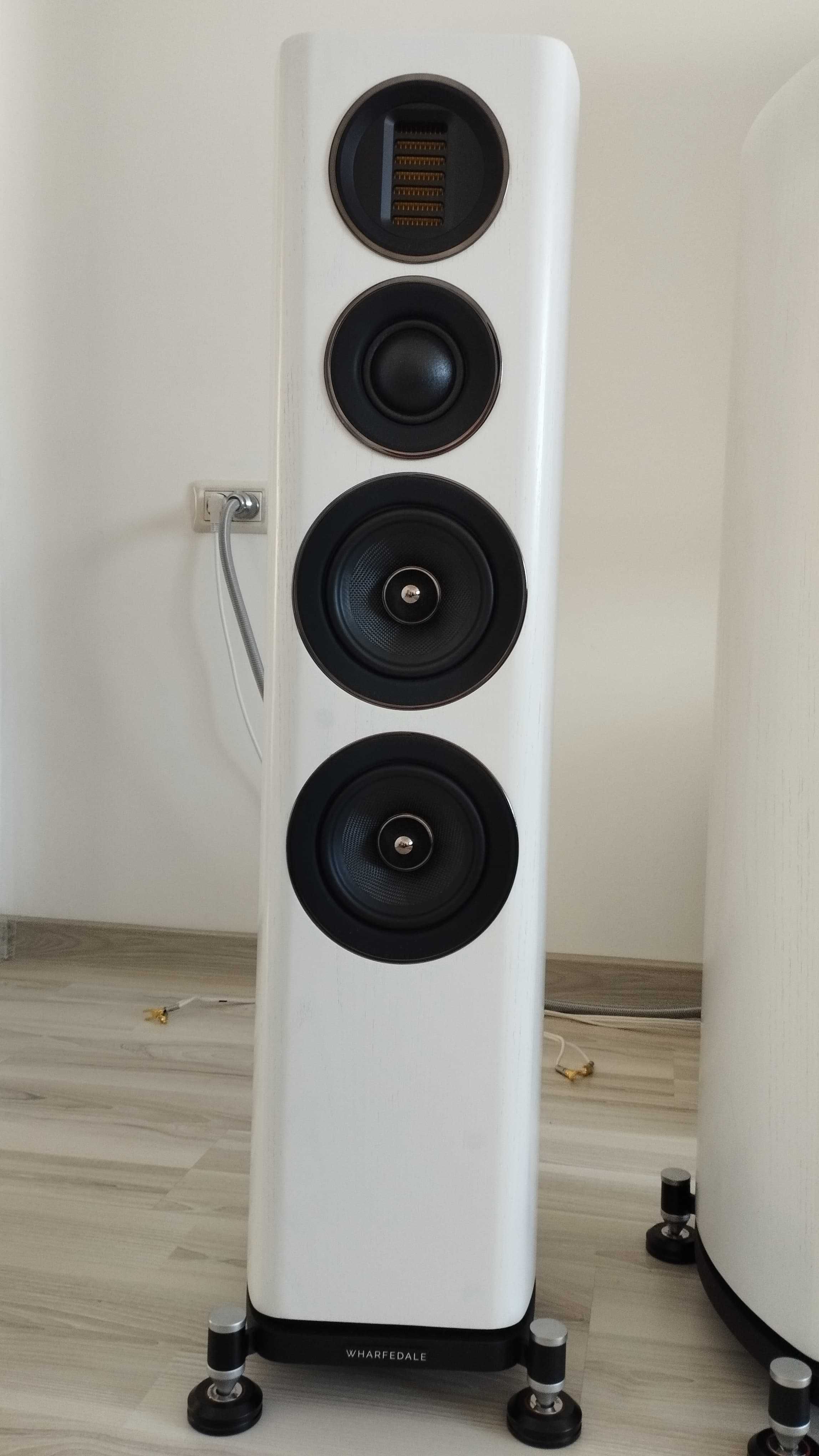 Boxe Podea Wharfedale Evo 4.3 White