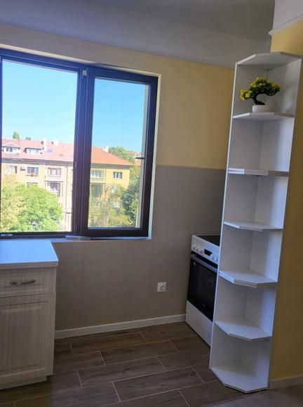 Дава се под наем Двустаен апартамент в София, Красно село - 60 кв.м за 500 € - Снимка #4