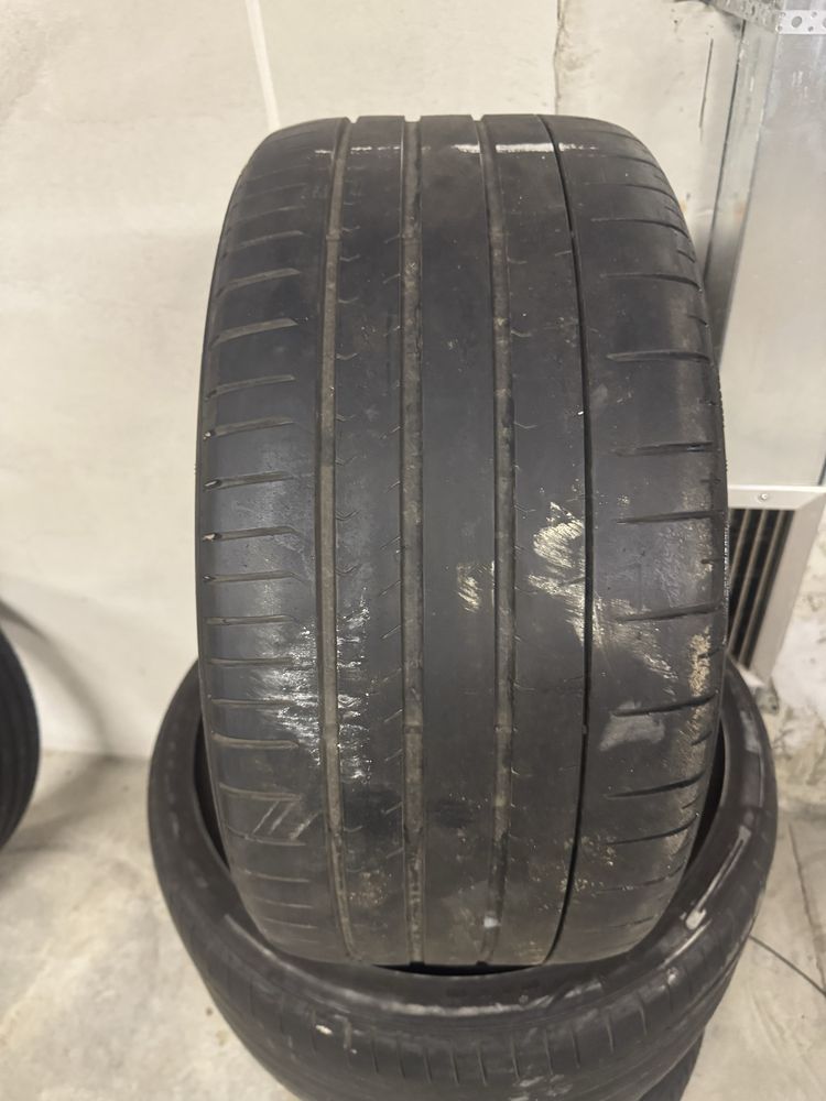 Продавам 5 бр. гуми със следните размери 275/285/ 35/20