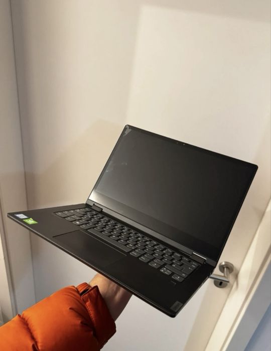 Vand Laptop Lenovo 2 in 1 (C340-14IWL)