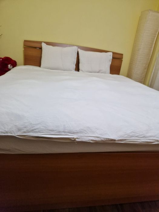Pat dormitor, 163/200 cm, fără saltea