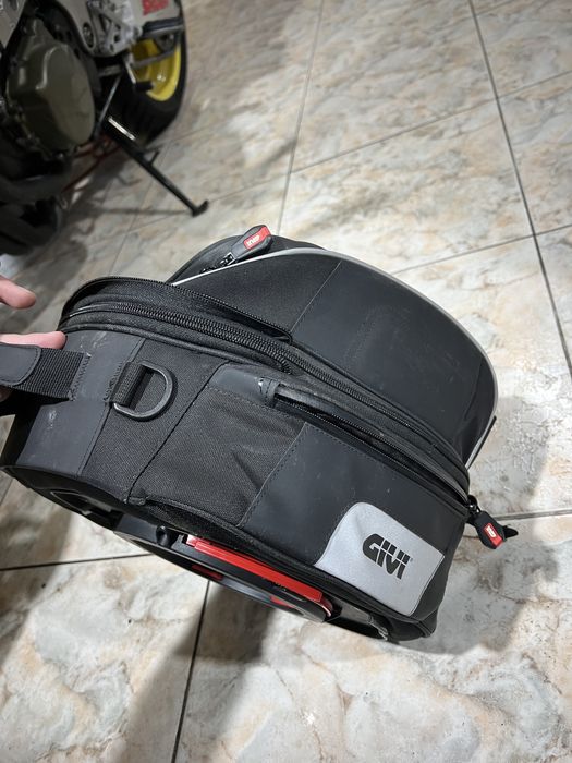 Geanta rezervor Givi 35L