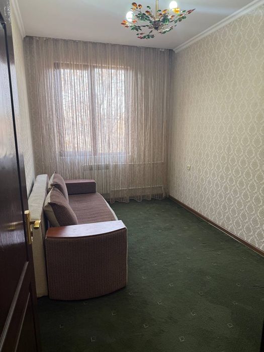 Сдаю квартиру 3/3/5 метроБуюк ипак йули Художников