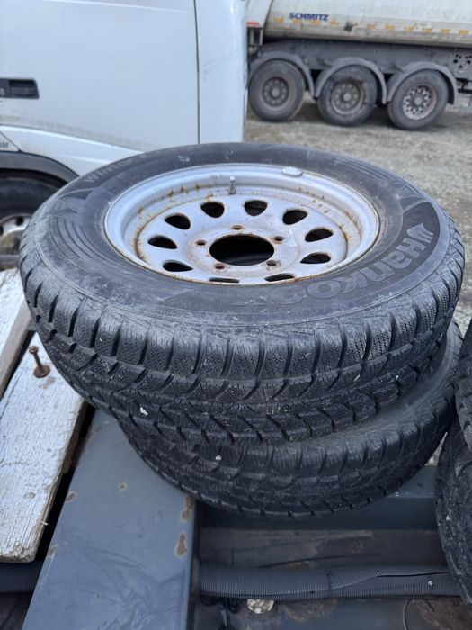 Anvelope iarna noi 205/70/15 HANKOOK + jante SUZUKI