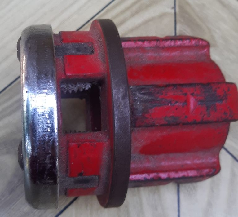 Cap filieră manuală pt filetat țevi