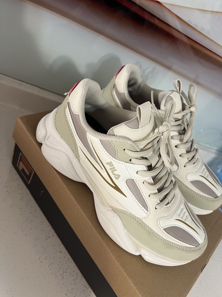 Fila оригинални маратонки