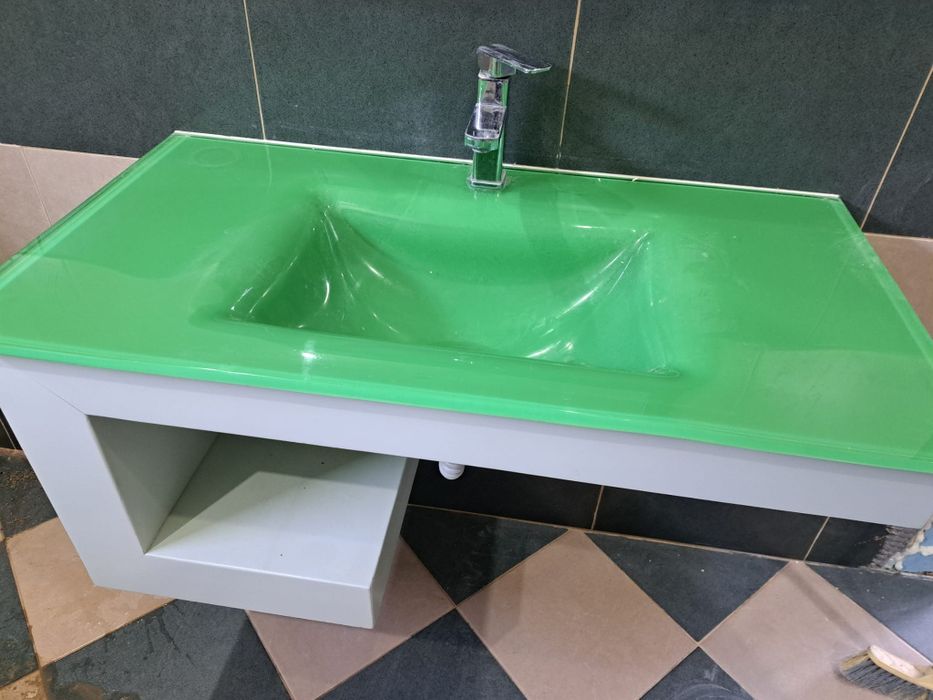 Chiuveta cu baterie