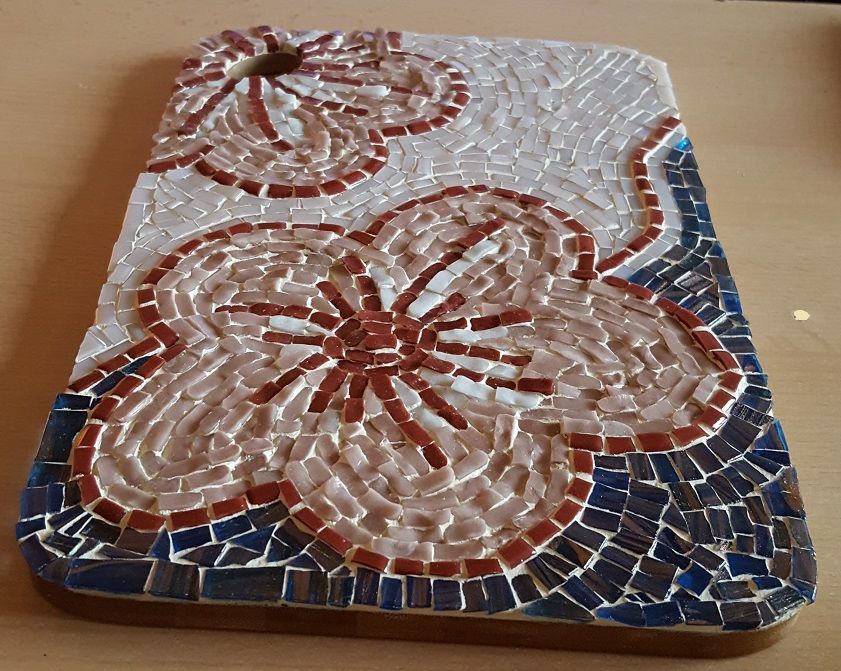 Tablou mozaic sticla-Flori maro; decoratiune mozaic; wall art